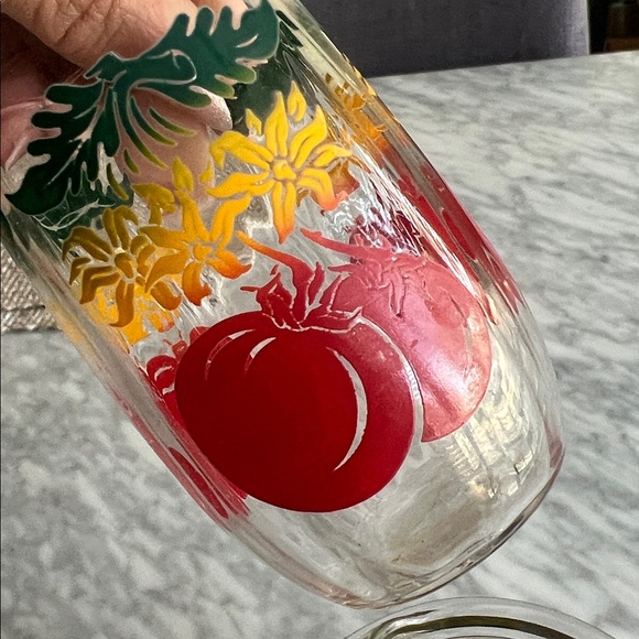 Vintage Glass Pitcher & Tumbler Set with Tomato Design - Picture 8 of 9